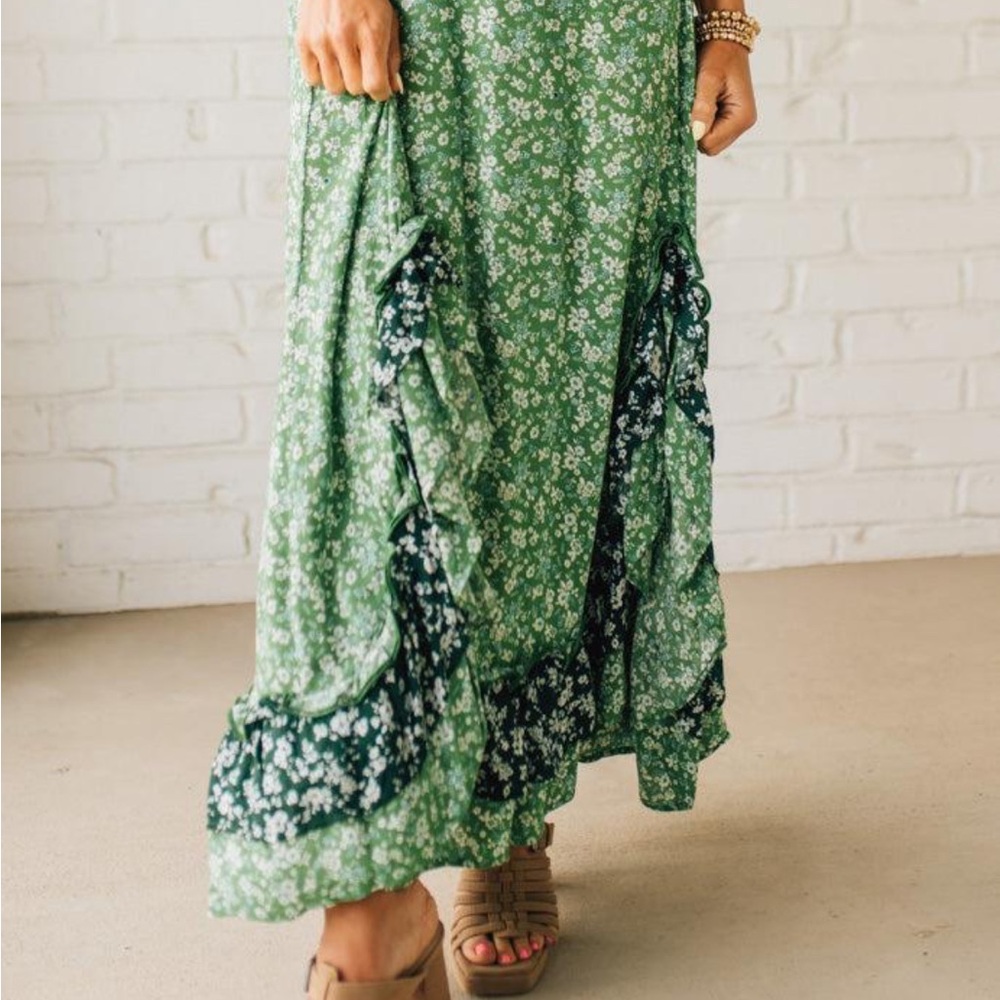 Double Side Slits Ruffled Maxi Skirt - Picture 7 of 16